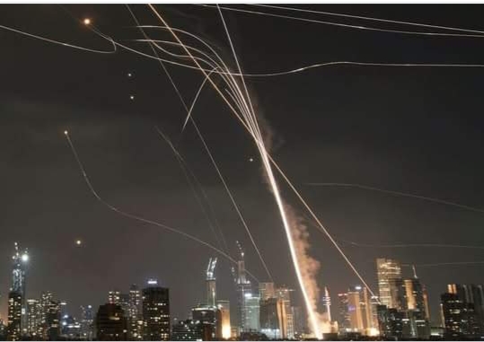 इसराइलले किन गर्‍यो इरानमा आक्रमण ?