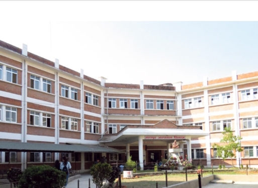 भरतपुर अस्पतालको सेफ्टिक ट्यांकीमा खसेर एक बालिकाको मृत्यु