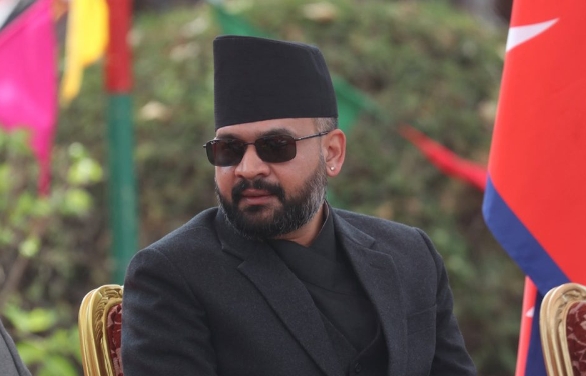 प्रधानमन्त्री बालेनले विदेशी राजदूतहरुसँग सामूहिक छलफल गर्दै