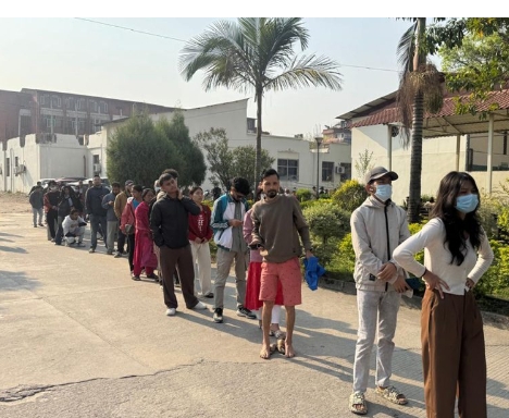 सातामा लगातार दुई दिन बिदाले सिभिल अस्पतालमा भिड बिरामी लाई हैरान