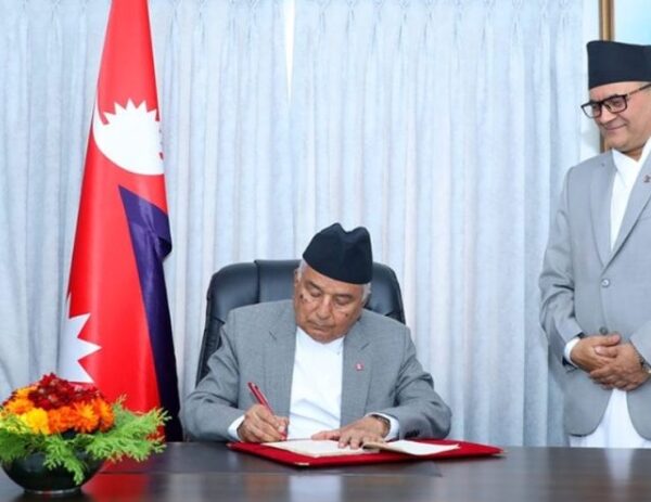 सरकारले संसद् अधिवेशन स्थगन गर्न भन्दै राष्ट्रपति कार्यालयमा पठायो अर्को सिफारिस