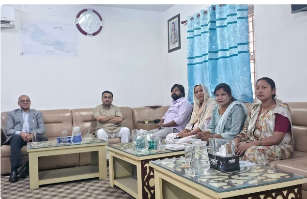 मधेशका मुख्यमन्त्री यादवको विपक्षमा मतदान गर्न जनमतको ह्वीप