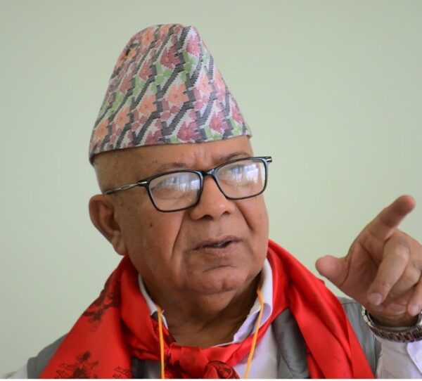 नेपाली कम्युनिष्ट पार्टीका सहसंयोजक एवम् पूर्वप्रधानमन्त्री माधव नेपाल रुस प्रस्थान