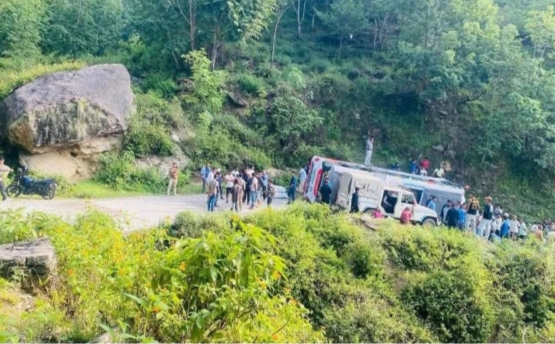 बाजुरामा बस दुर्घटना, २४ जना घाइते