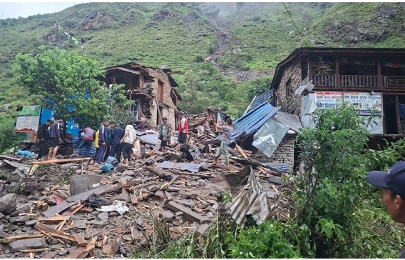 हुम्लामा पहिरोले पुरियर ३ वर्षीय बालकको मृत्यु, ७ घरपरिवार विस्थापित