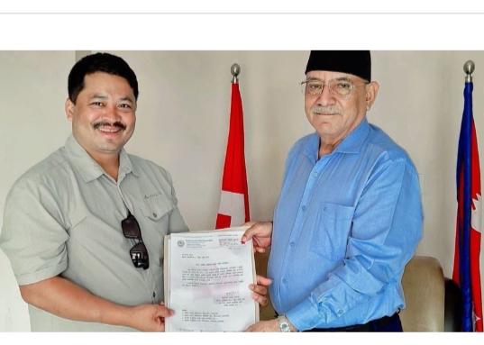 प्रचण्डको स्वकीय सचिबमा केशब रावल नियुक्त