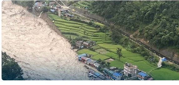 कालीगण्डकी बाढी अपडेट : पर्वतमा ८० घर बगायो